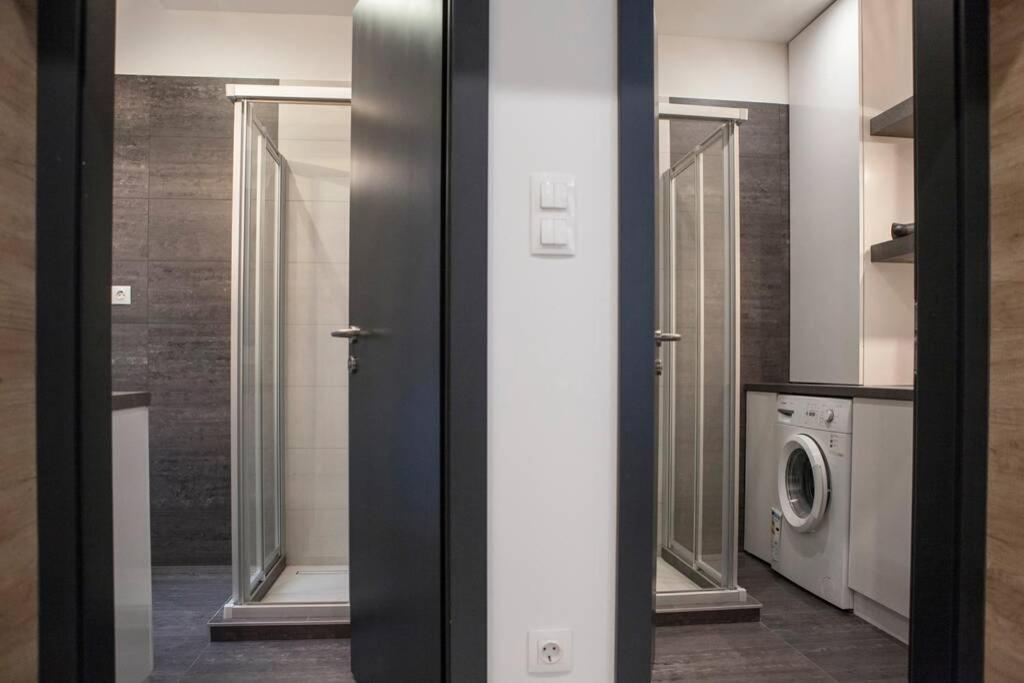 Apartment Downtown Ulloi 3 Budapest Exterior photo