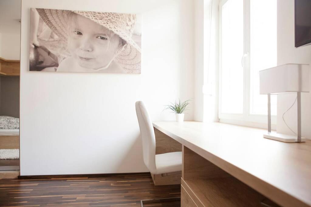 Apartment Downtown Ulloi 3 Budapest Exterior photo