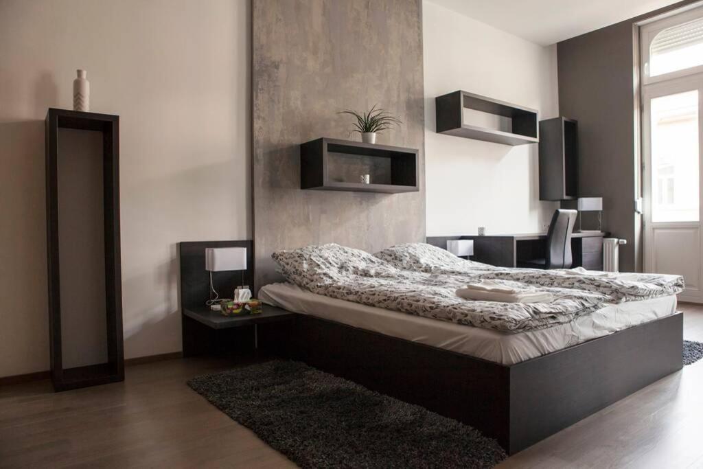 Apartment Downtown Ulloi 3 Budapest Exterior photo