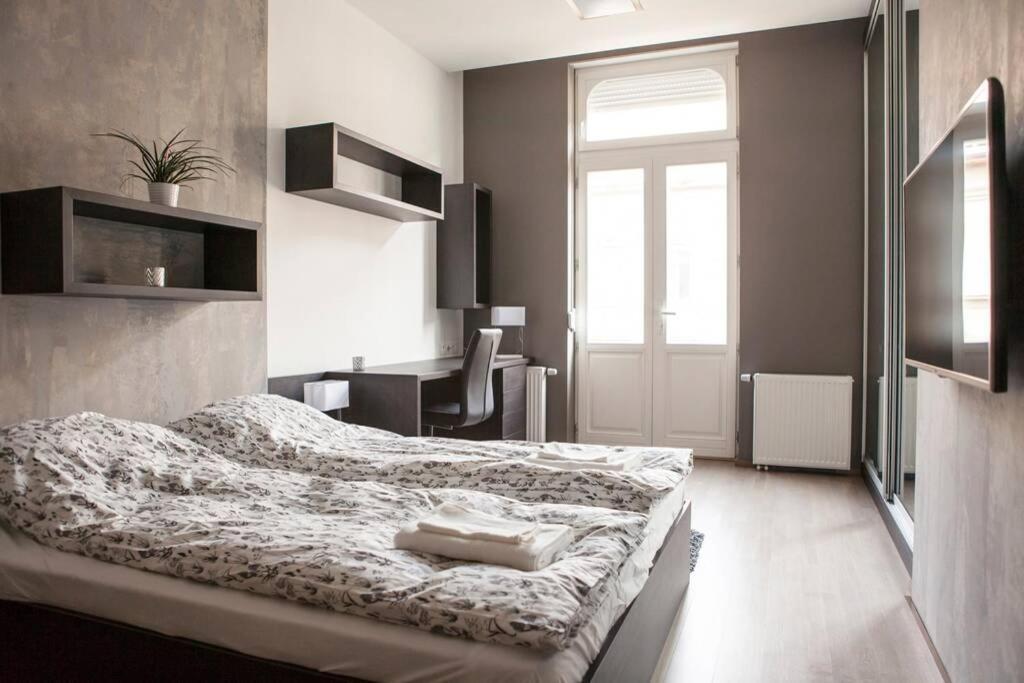 Apartment Downtown Ulloi 3 Budapest Exterior photo